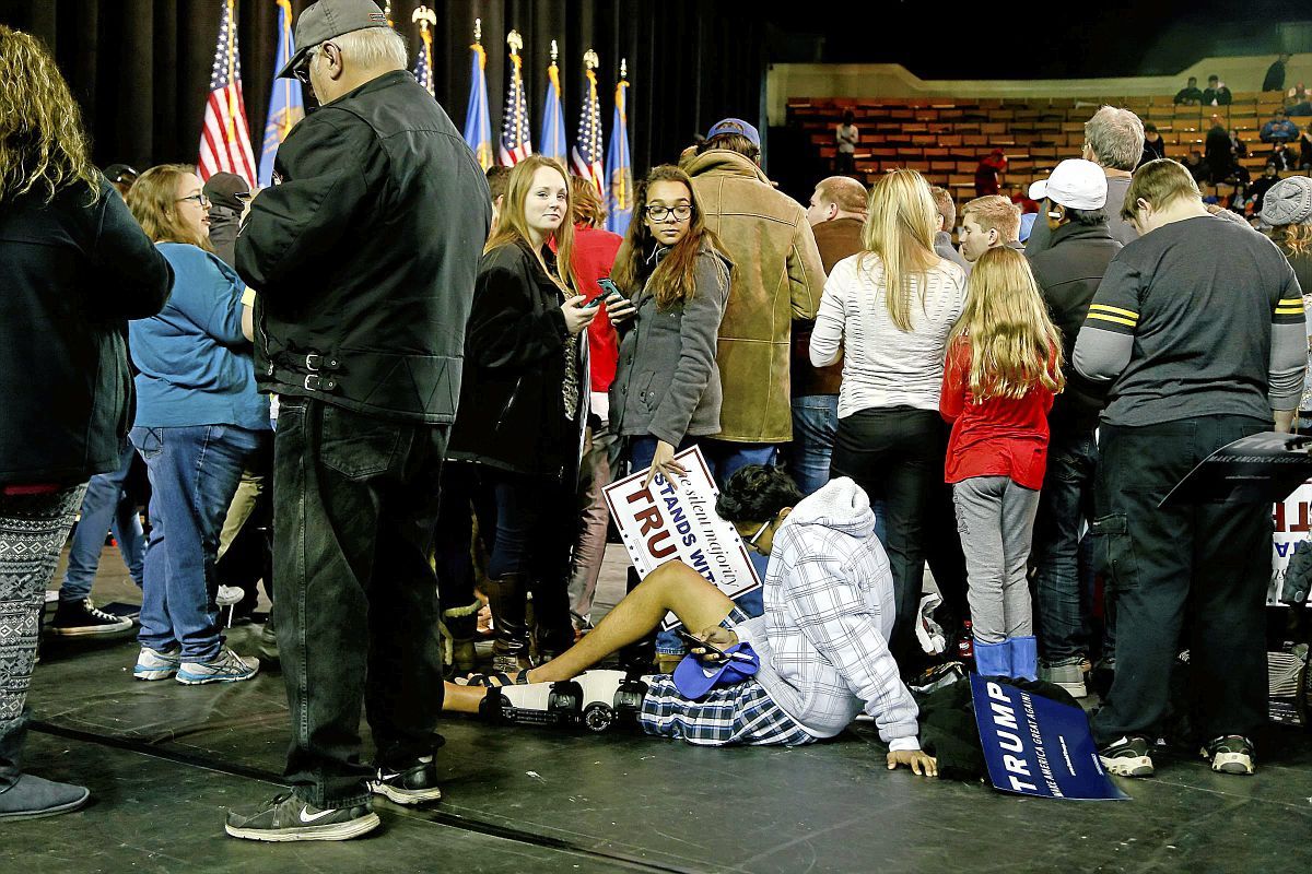 2016-01-21-ne-trump